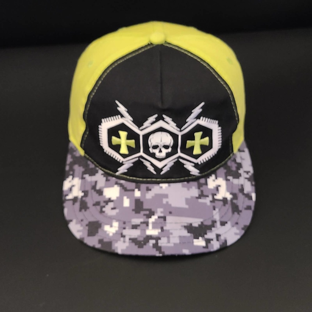 SK2 Apparel Skull & Cross Snapback Baseball Cap, Size Adjustable